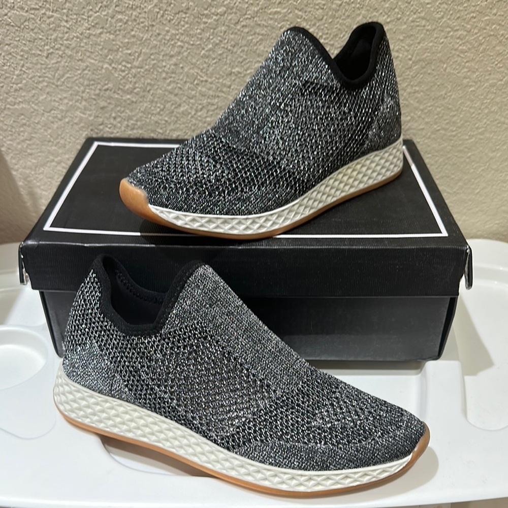 Nwt J Slides Urban Sport Stylish Black/Pewter Metallic Knit Slip-On Sneakers. 8